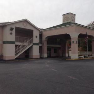 Country Hearth Inn & Suites Augusta Augusta